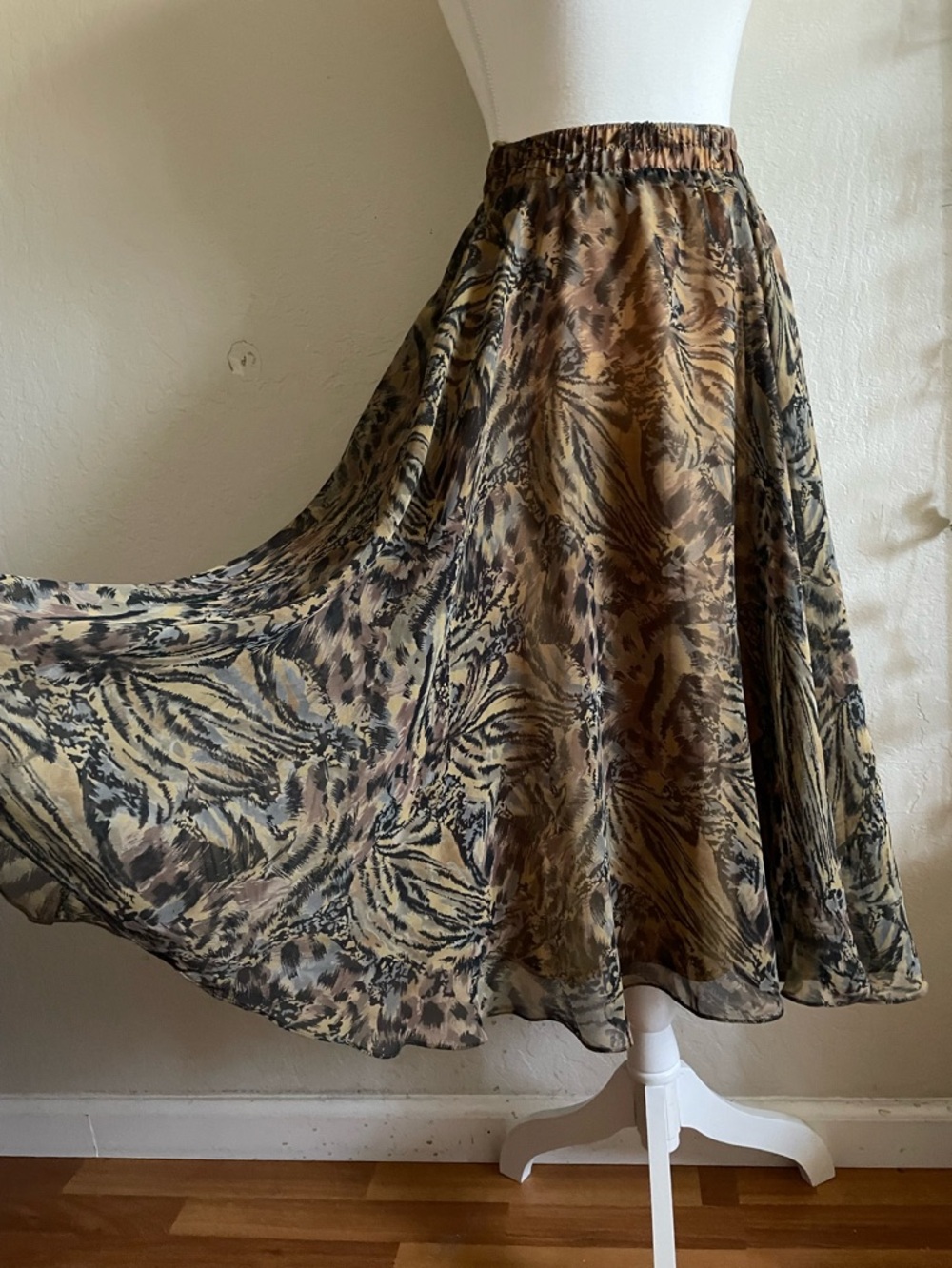 Animal print vintage chiffon circle skirt - Picture 3 of 14